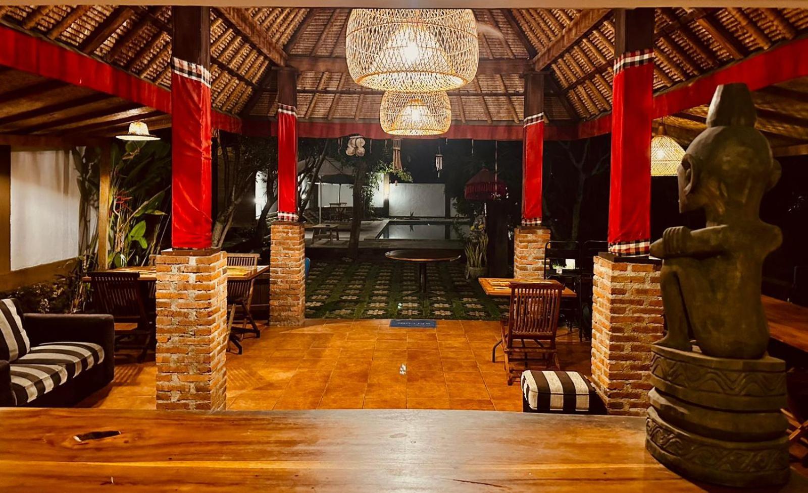 Balangan Garden Bungalow Пекату Экстерьер фото
