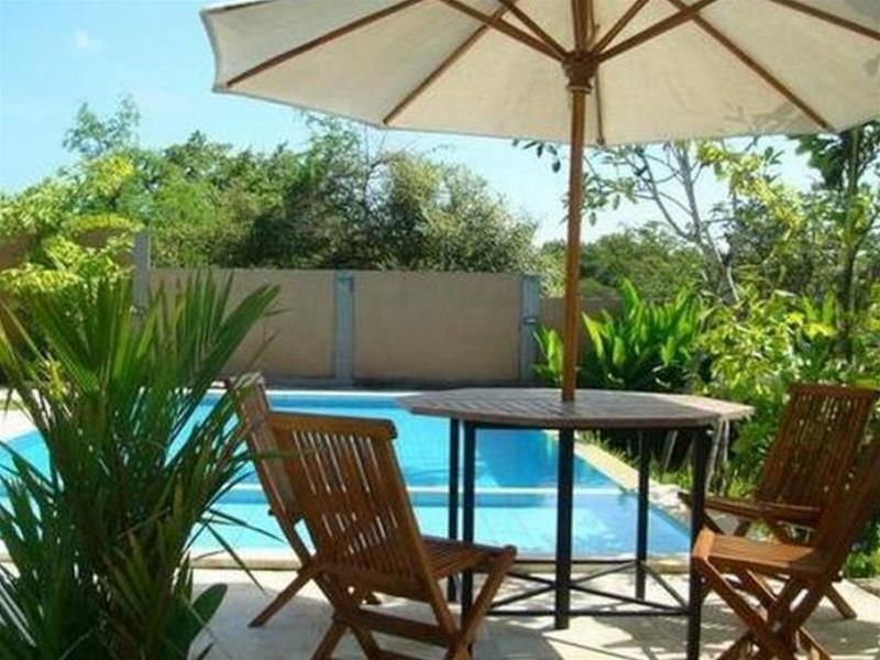 Balangan Garden Bungalow Пекату Экстерьер фото